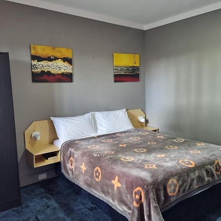 All Seasons Country Lodge Taree Exterior photo