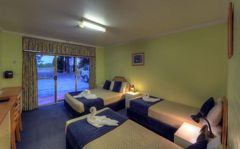 All Seasons Country Lodge Taree Room photo