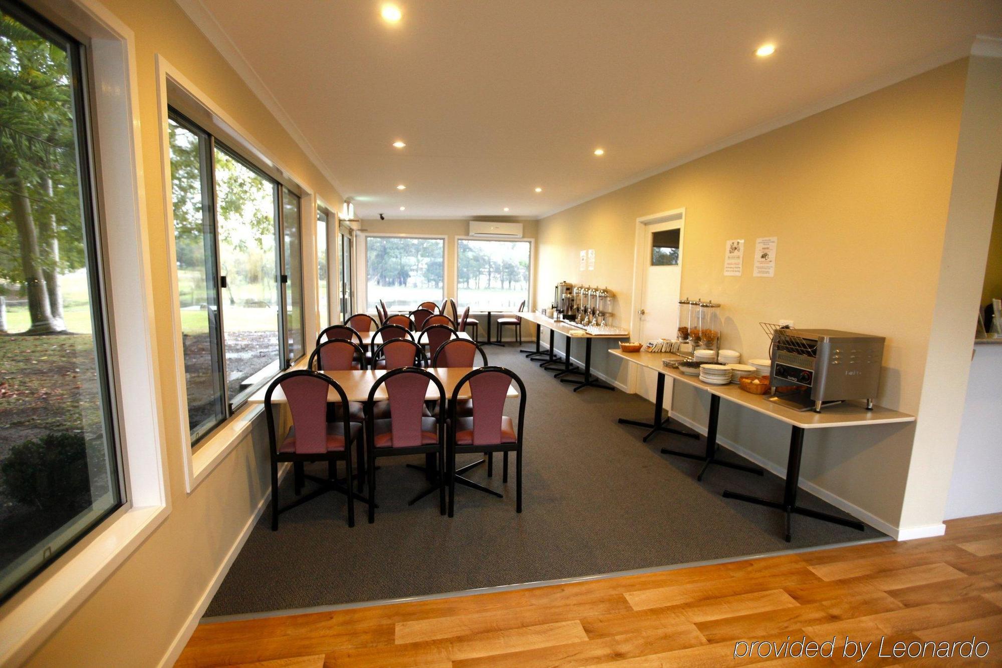 All Seasons Country Lodge Taree Exterior photo
